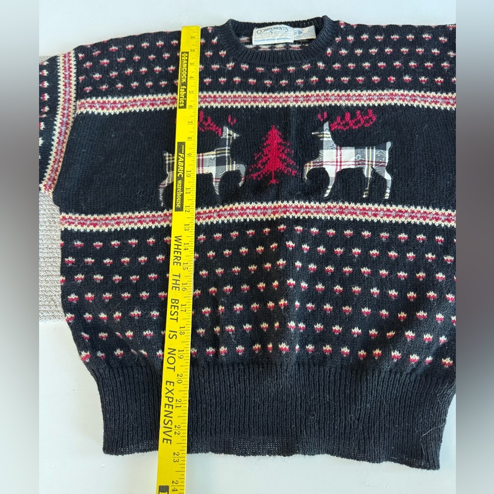 Vintage Susan Bristol Black Reindeer Plaid Wool Christmas Sweater Sz 38 Medium - Picture 8 of 11